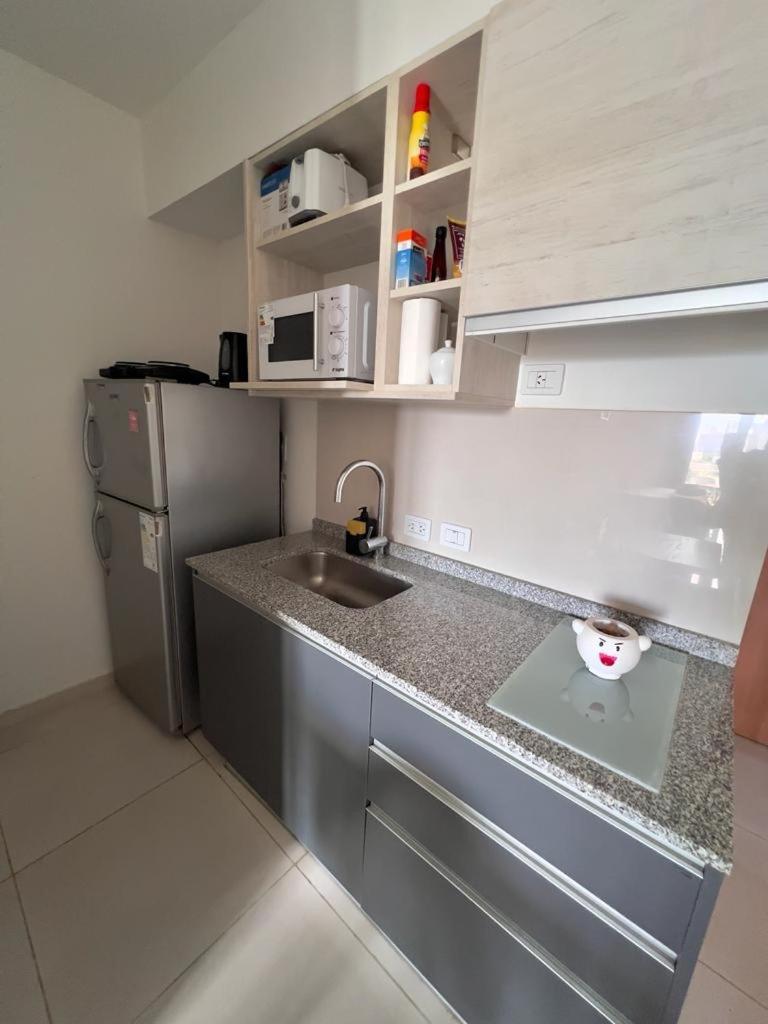 Departamento Solar Con Cochera ريسيستينسيا المظهر الخارجي الصورة